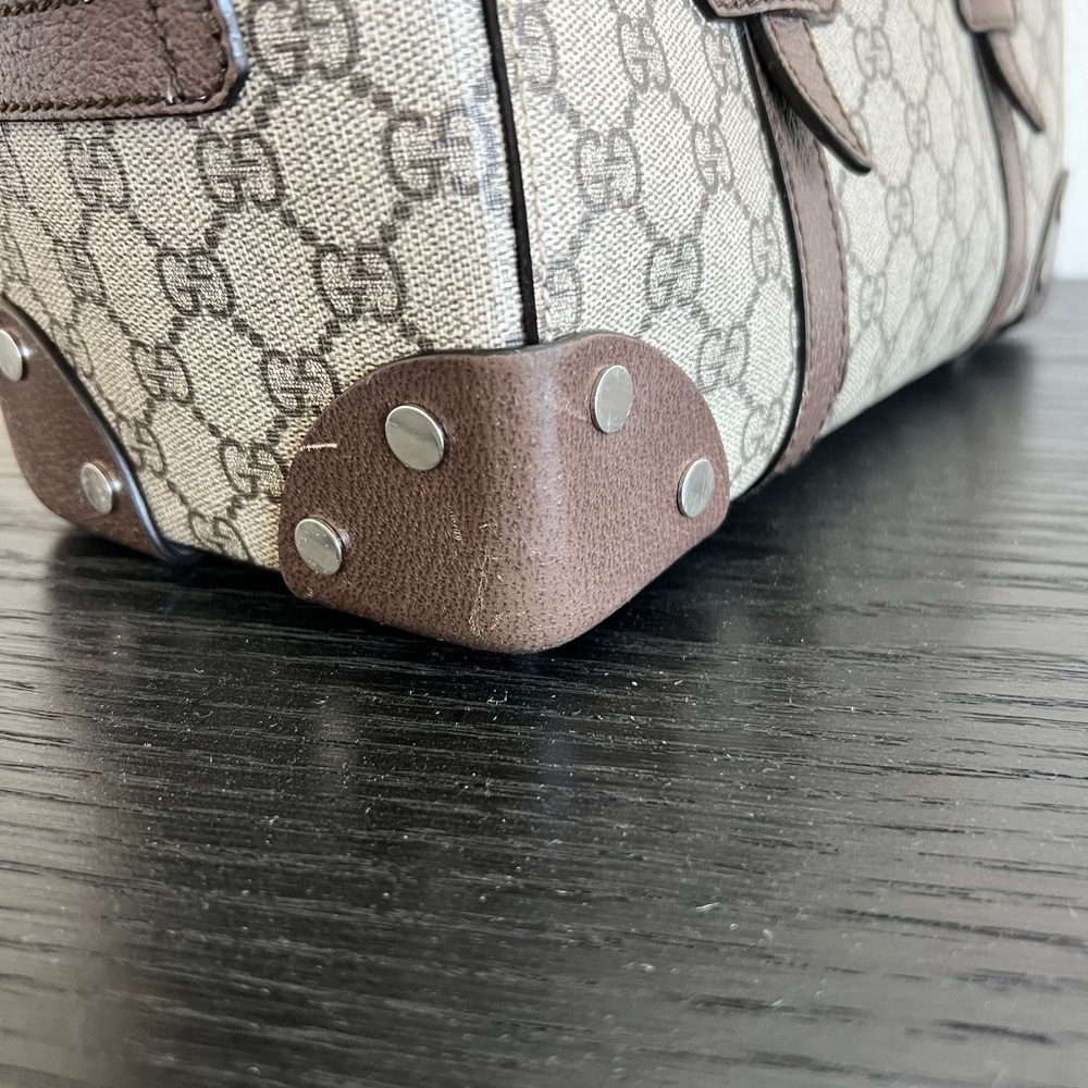 Authentic Gucci GG Supreme Tote Bag. - Picture 9 of 16